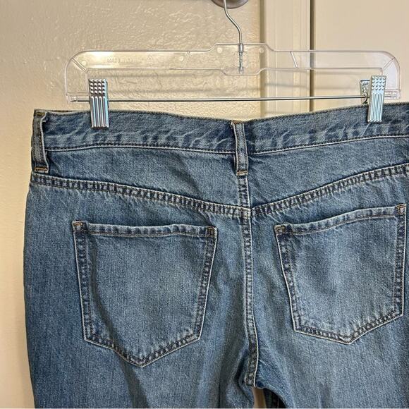 We The Free by Free People Medium Wash Frayed Hem Jeans Size 27 - Picture 7 of 9